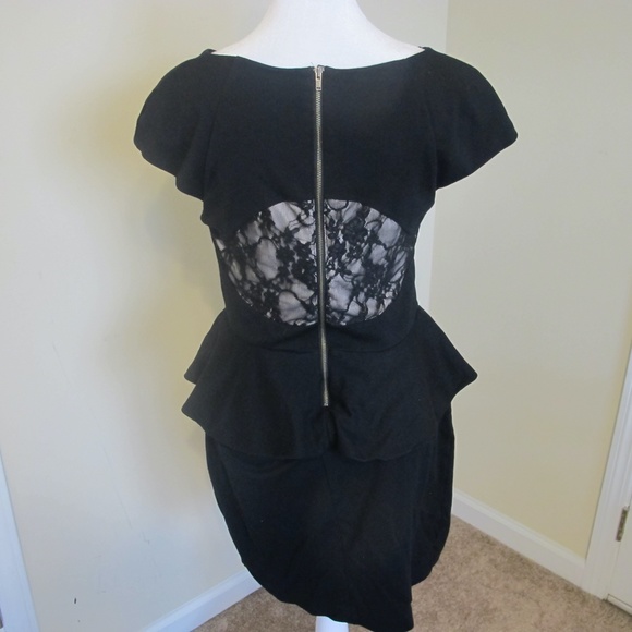 Express Women's Black Date Night Little Black Peplum Dress Size 8 EUC - Picture 6 of 8